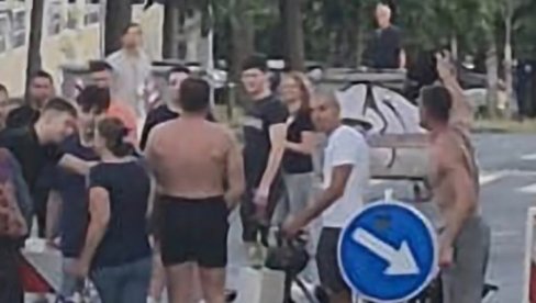НОЋАС У УСТАНИЧКОЈ: Блокадери УБИЈЕНИ од алкохола и ко зна још чега (ВИДЕО) НОЋАС У УСТАНИЧКОЈ: Блокадери УБИЈЕНИ од алкохола и ко зна још чега (ВИДЕО)