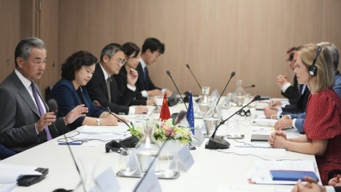ЕУ ПОЈАЧАВА ПРИТИСАК НА КИНУ: Откривени сви детаљи састанка Каје Калас и Ванг Лија