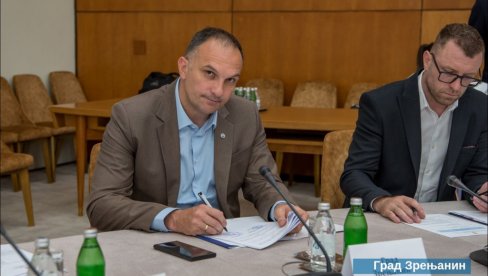 DVORANA ZVONKO VUJIN SIJA JOŠ JAČE