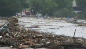 UŽAS U TEKSASU: Broj žrtava poplava povećan na 27, među njima devetoro dece (VIDEO/FOTO)