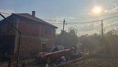 POČELA GRADNJA KUĆA U MESTIMA POGOĐENIM POŽARIMA Vučić: Za neki dan idem u obilazak POČELA GRADNJA KUĆA U MESTIMA POGOĐENIM POŽARIMA Vučić: Za neki dan idem u obilazak
