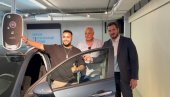 POBEDNIČKA NAGRADA: Zvezda Granda za 2025. godinu, Nikola Stanišić preuzeo automobil (FOTO)