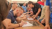 ГРАЂАНИ ЈАСНО РЕКЛИ НЕ КУРТИЈЕВИМ МОСТОВИМ Српска листа: За једанаест сати сакупљено 3.628 потписа