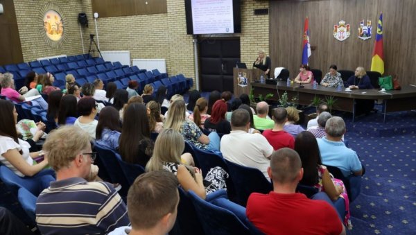 ПРЕДСТАВЉЕН ПРОГРАМ ПРОМОЦИЈА ЗДРАВЉА И ПРЕВЕНЦИЈА ЗАРАЗНИХ БОЛЕСТИ   Добра пракса у Врању