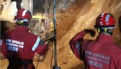 PAO JE NA KOLENA KADA JE VIDEO OCA ISPOD STENA: Potresni detalji tragedije u kamenolomu gde je stradao radnik