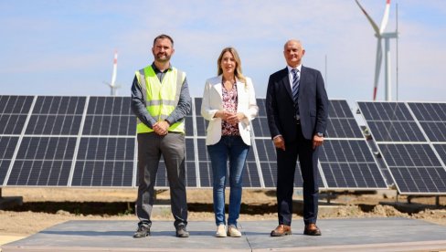 PETKA PRAVI KILOVATE IZ SUNCA: Prva solarna elektrana EPS u Kostolcu puštena u probni rad