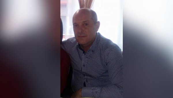 ДЕЈАН ХТЕО ДА ПОМОГНЕ КОЛЕГИ, ПА ПОГИНУО ПРЕД ОЧИМА СИНА: Ово је радник ког су затрпале стене у каменолому ДЕЈАН ХТЕО ДА ПОМОГНЕ КОЛЕГИ, ПА ПОГИНУО ПРЕД ОЧИМА СИНА: Ово је радник ког су затрпале стене у каменолому