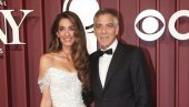 АМАЛ КЛУНИ ОДУШЕВЉЕНА СУПРУГОВОМ ЖИВОТНОМ ПОДРШКОМ: Пресрећна сам што делим сваки дан са Џорџом