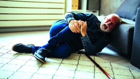 ŠTA SAVETUJU LEKARI: Od vrtoglavica pati čak 40 odsto starijih od 65 godina ŠTA SAVETUJU LEKARI: Od vrtoglavica pati čak 40 odsto starijih od 65 godina