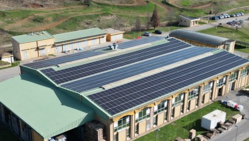 SOLARNE ELEKTRANE NA OBJEKTIMA NIS-A: Ušteda električne energije uz smanjenje emisije ugljen-dioksida SOLARNE ELEKTRANE NA OBJEKTIMA NIS-A: Ušteda električne energije uz smanjenje emisije ugljen-dioksida