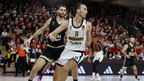 KOKOŠKOV PREOTEO CENTRA SPANULISU: Doskorašnji košarkaš Monaka potpisao za Efes KOKOŠKOV PREOTEO CENTRA SPANULISU: Doskorašnji košarkaš Monaka potpisao za Efes