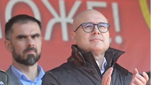 PODRŠKA BRATU... Vučević upitio poruku podrške gradonačelniku Novog Sada Žarku Mićinu PODRŠKA BRATU... Vučević upitio poruku podrške gradonačelniku Novog Sada Žarku Mićinu