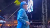 NASMEJAN, SLOBODAN I NIKAD POPULARNIJI: Haris DŽinović razgalio više od 25 hiljada ljudi u Vrnjačkoj banji (FOTO)