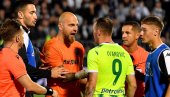 ŠTA HOĆETE, GROBARI? Bivši igrač Partizana brutalno udario na navijače srpskog kluba