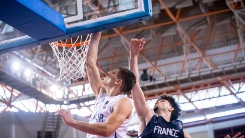 MOMAK IZ SOMBORA OSTAVIO SRBIJU BEZ MEDALJE! Dao sve od sebe da orlići ne uzmu bronzu na Evrobasketu - i uspeo je