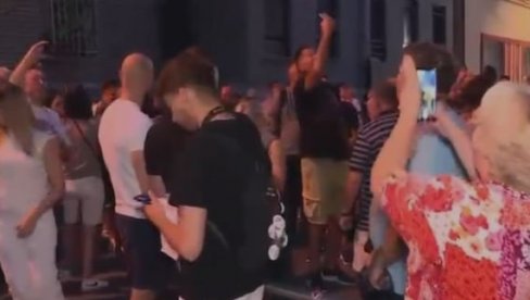 ЗГУБИДАНИ САМИ ПРИЗНАЈУ: Ово што радимо је чист идиотизам (ВИДЕО) ЗГУБИДАНИ САМИ ПРИЗНАЈУ: Ово што радимо је чист идиотизам (ВИДЕО)