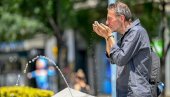 РХМЗ УПОЗОРАВА: Сутра велики пораст температуре - Током викенда још топлије