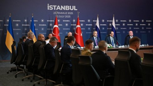 ЗАВРШЕНA ТРЕЋА РУНДА ПРЕГОВОРА У ИСТАНБУЛУ: Ево шта је договорено између Русије и Украјине ЗАВРШЕНA ТРЕЋА РУНДА ПРЕГОВОРА У ИСТАНБУЛУ: Ево шта је договорено између Русије и Украјине
