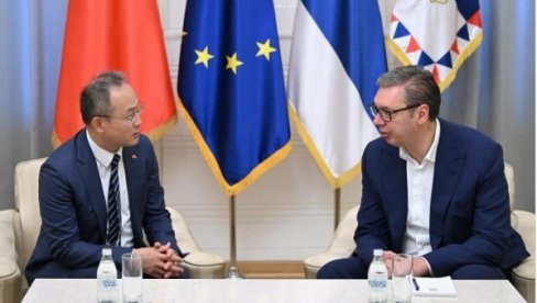 SASTANAK ZAKAZAN ZA 9 SATI: Vučić danas sa ambasadorom Kine Li Mingom