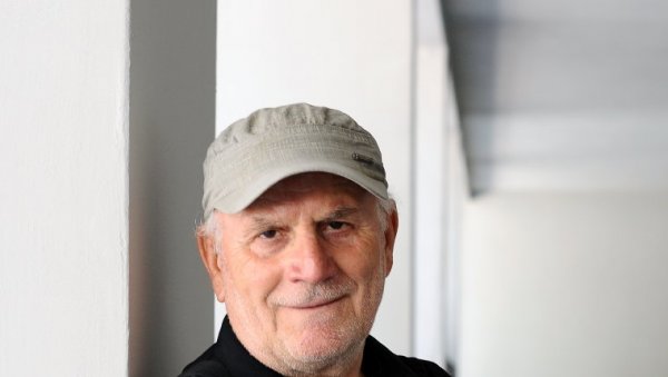 БУДИЛНИК НАРОДНЕ СВЕСТИ: На 68. Фестивалу фестивала у Требињу изложба Родоначелници српског театра