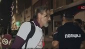 БЛОКАДЕР ЗАПРЕТИО НА Н1: Побићемо све чланове СНС (ВИДЕО) БЛОКАДЕР ЗАПРЕТИО НА Н1: Побићемо све чланове СНС (ВИДЕО)