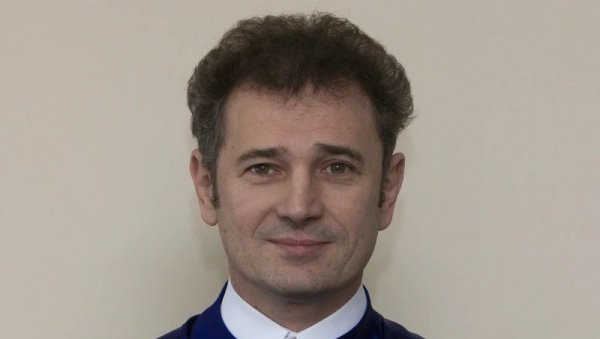 МЕСЕЦ ДАНА СРАМОТЕ Предраг Ћетковић под истрагом и даље у Високом савету тужилаштва - систем ћути МЕСЕЦ ДАНА СРАМОТЕ Предраг Ћетковић под истрагом и даље у Високом савету тужилаштва - систем ћути