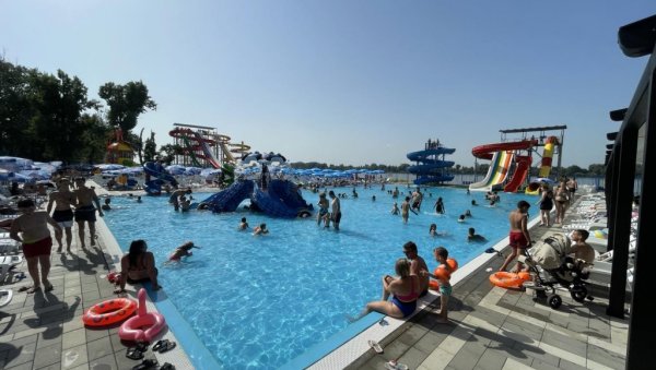 СПАС ОД ВРУЋИНЕ НОЋНО КУПАЊЕ: Базени у Смедереву и Смедеревској Паланци раде и до поноћи