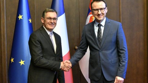 PETKOVIĆ SA ROKFIJEM: Zahvalnost Francuskoj koja se zalaže za oslobađanje Igora Popovića PETKOVIĆ SA ROKFIJEM: Zahvalnost Francuskoj koja se zalaže za oslobađanje Igora Popovića