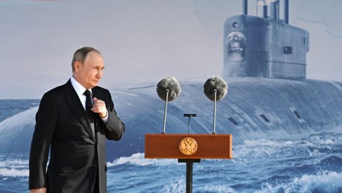 ФРАНЦУСКА ШОКИРАНА: Нова руска нуклеарна подморница је чудовиште ФРАНЦУСКА ШОКИРАНА: Нова руска нуклеарна подморница је чудовиште
