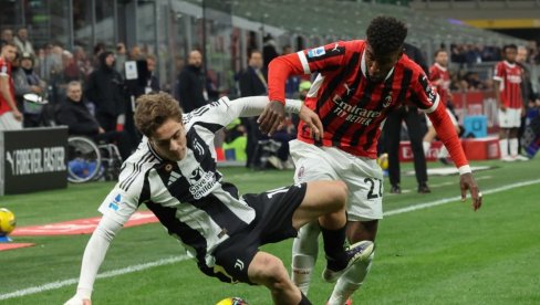 MILAN OSTAO BEZ BRAZILCA! Fudbaler se vratio u domovinu da brani boje velikana iz Rio De Žaneira MILAN OSTAO BEZ BRAZILCA! Fudbaler se vratio u domovinu da brani boje velikana iz Rio De Žaneira