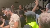 SRBI IZ PAZARA STREPE OD PREDSTOJEĆE NOĆI: Obratili se predsedniku zbog antisrpskog divljanja koje sprovode blokaderi i N1 SRBI IZ PAZARA STREPE OD PREDSTOJEĆE NOĆI: Obratili se predsedniku zbog antisrpskog divljanja koje sprovode blokaderi i N1