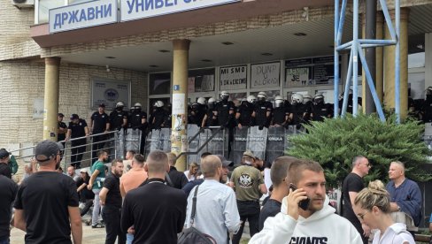 TO ĆE SE RASULO NASTAVITI Vučić: Popularnost im nikada nije bila na nižem nivou - Ni blokaderima, ni onima koji ih podržavaju