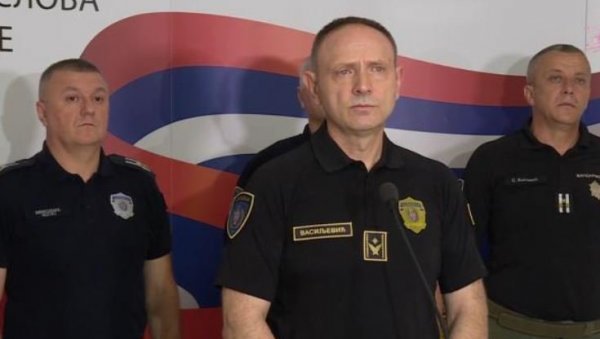 ДИРЕКТОР ПОЛИЦИЈЕ СУМИРАО РЕЗУЛТАТЕ РАДА У ПРВИХ СЕДАМ МЕСЕЦИ: Општи криминал мањи, сва тешка убиства расветљена ДИРЕКТОР ПОЛИЦИЈЕ СУМИРАО РЕЗУЛТАТЕ РАДА У ПРВИХ СЕДАМ МЕСЕЦИ: Општи криминал мањи, сва тешка убиства расветљена
