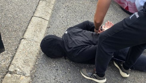 ХАПШЕЊЕ У БЕОГРАДУ И КРАЉЕВУ: Две особе лишене слободе - заплењено 12 килограма кокаина (ФОТО)