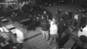 ИСПЛИВАО СНИМАК МАСОВНЕ ТУЧЕ ИСПРЕД КАФИЋА У НОВОМ ПАЗАРУ: Четворо избодених ножем (ВИДЕО)