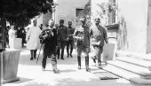 KRALJ ODLUČUJE DA UKINE USTAV I PREUZME VLAST: Radić je u bolnici, posle atentata u Skupštini, molio kralja Aleskandra da zavede samovladu