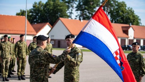 TRI NATO ČLANICE OTKAZALE UČEŠĆE: Dve zemlje bivše Juge bez predstavnika na ustaškoj proslavi zločinačke Oluje u Zagrebu TRI NATO ČLANICE OTKAZALE UČEŠĆE: Dve zemlje bivše Juge bez predstavnika na ustaškoj proslavi zločinačke Oluje u Zagrebu