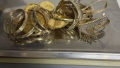 ОПЉАЧКАНА ЗЛАТАРА У НОВОМ ПАЗАРУ: Однета велика количина злата