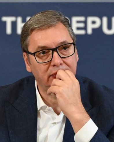 СУТРА У 11 САТИ: Вучић присуствује отварању изложбе Нити државности