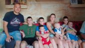 ЗОРАН МИОЧИНОВИЋ, СА 14 ГОДИНА ДОЖИВЕО ПРОГОН: У колони сам за једну ноћ одрастао