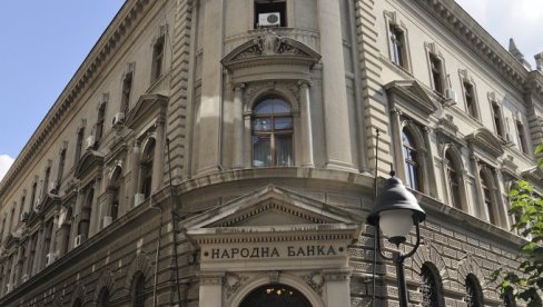 ЧВРСТ ДИНАР У КОРИСТ ГРАЂАНИМА И ПРИВРЕДИ:Гувернер Јоргованка Табаковић о 13 година проведених на челу Народне банке Србије