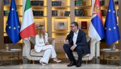 ВУЧИЋ ОТКРИО ДЕТАЉЕ САСТАНКА СА МЕЛОНИ: Дошла је једна од најмоћнијих жена света, имали смо одличан разговор ВУЧИЋ ОТКРИО ДЕТАЉЕ САСТАНКА СА МЕЛОНИ: Дошла је једна од најмоћнијих жена света, имали смо одличан разговор