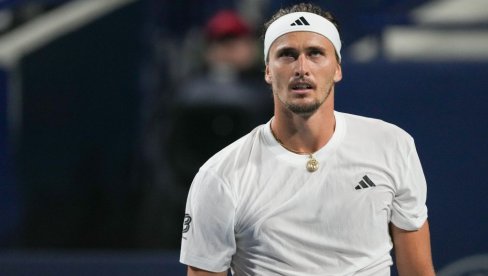 IZNENAĐENJE U TORONTU: Zverev zaustavljen u polufinalu, pobedio ga 16. teniser sveta