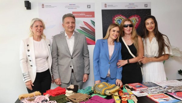 НОВА ЕЛЕКТРОНСКА УСЛУГА ЗА ОСОБЕ СА ИНВАЛИДИТЕТОМ: Повраћај ПДВ-а при увозу возила доступан на Порталу еУправа НОВА ЕЛЕКТРОНСКА УСЛУГА ЗА ОСОБЕ СА ИНВАЛИДИТЕТОМ: Повраћај ПДВ-а при увозу возила доступан на Порталу еУправа