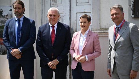 JOVANOVIĆ: Kragujevac je najveći kompleks digitalne i inovacione infrastrukture Republike Srbije JOVANOVIĆ: Kragujevac je najveći kompleks digitalne i inovacione infrastrukture Republike Srbije