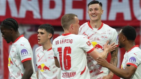 MANČESTER JUNAJTED SE NE ŠALI! Slovenac potpisao: Vreme je da ponovo osvajamo trofeje