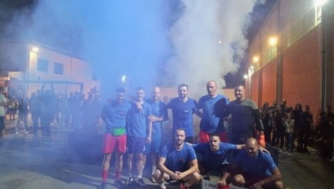 ZILJAVCI NAJBOLJI: Završen turnir u malom fudbalu u Botošu ZILJAVCI NAJBOLJI: Završen turnir u malom fudbalu u Botošu