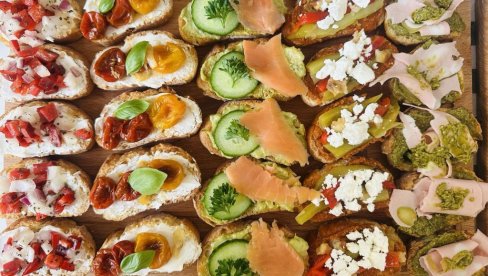 BRUSKETE: Recept idealno posluženje za svaku priliku BRUSKETE: Recept idealno posluženje za svaku priliku
