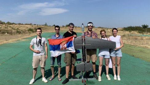 SLETELA I RAKETA AURORA: Studentski tim Mašinskog fakulteta Beoavia naprvio novu letelicu SLETELA I RAKETA AURORA: Studentski tim Mašinskog fakulteta Beoavia naprvio novu letelicu
