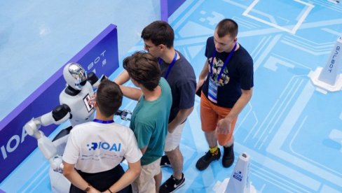 SRPSKI ĐACI BLISTALI U PEKINGU: Naš tim osvojio dve bronze na Olimpijadi veštačke inteligencije SRPSKI ĐACI BLISTALI U PEKINGU: Naš tim osvojio dve bronze na Olimpijadi veštačke inteligencije